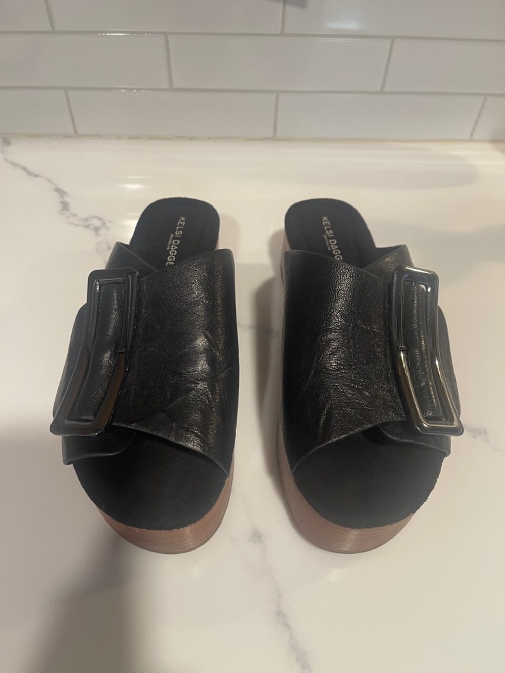 Kelsi Dagger Black Leather Platform Slide Sandals with Wood-Tone Sole - Picture 6 of 6